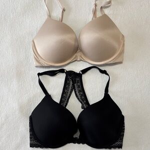 2 Victoria Secret Very Sexy Front Close Bras in Black & Cream
